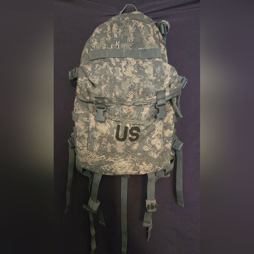 Molle II Modular Light Weight Assault Pack US Army Issue